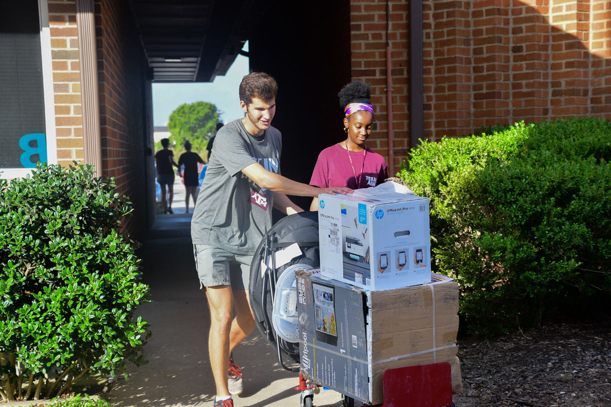 Texas A&M University Move-In Day 2019